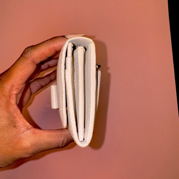 Authentic Prada Continental Leather Bow Tie Wallet - Picture 4 of 14